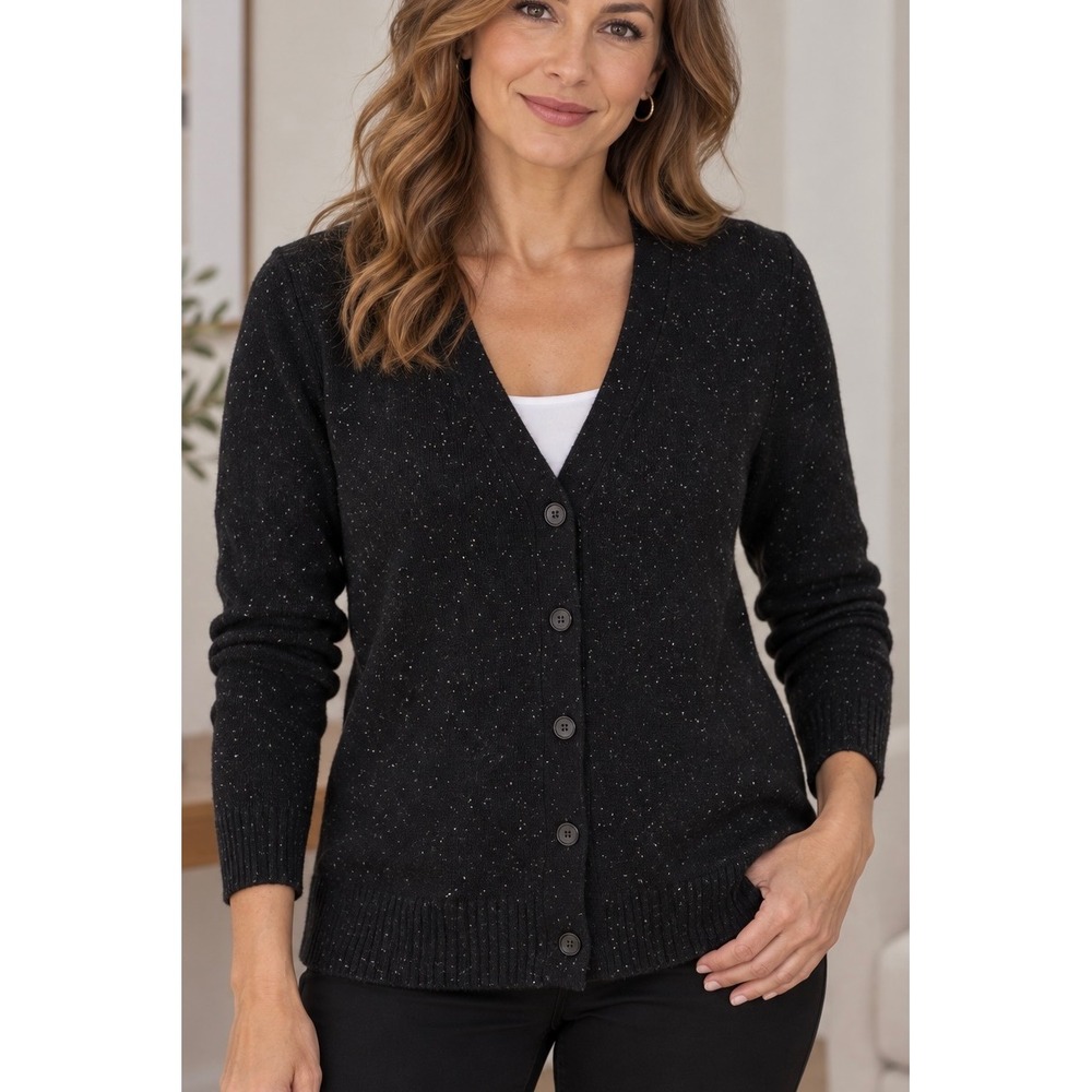 C by Bloomingdales Black Cashmere Cardigan XS Speckled V-Neck Button Sweater
